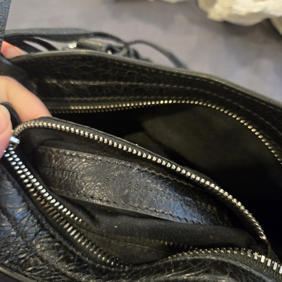 BLAENCIAGA Agneau Mini city with logo strap - Picture 6 of 10